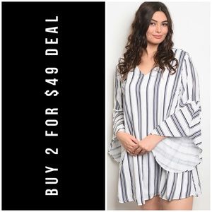 PLUS SIZE//STRIPED BELL SLEEVES TUNIC